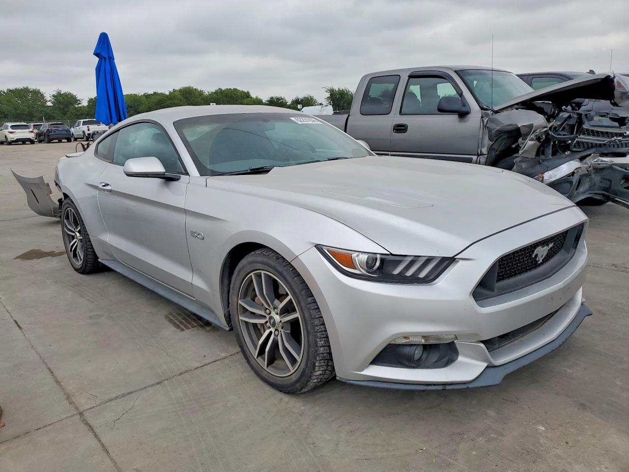 2017 Ford Mustang Gt - zdjęcie 4
