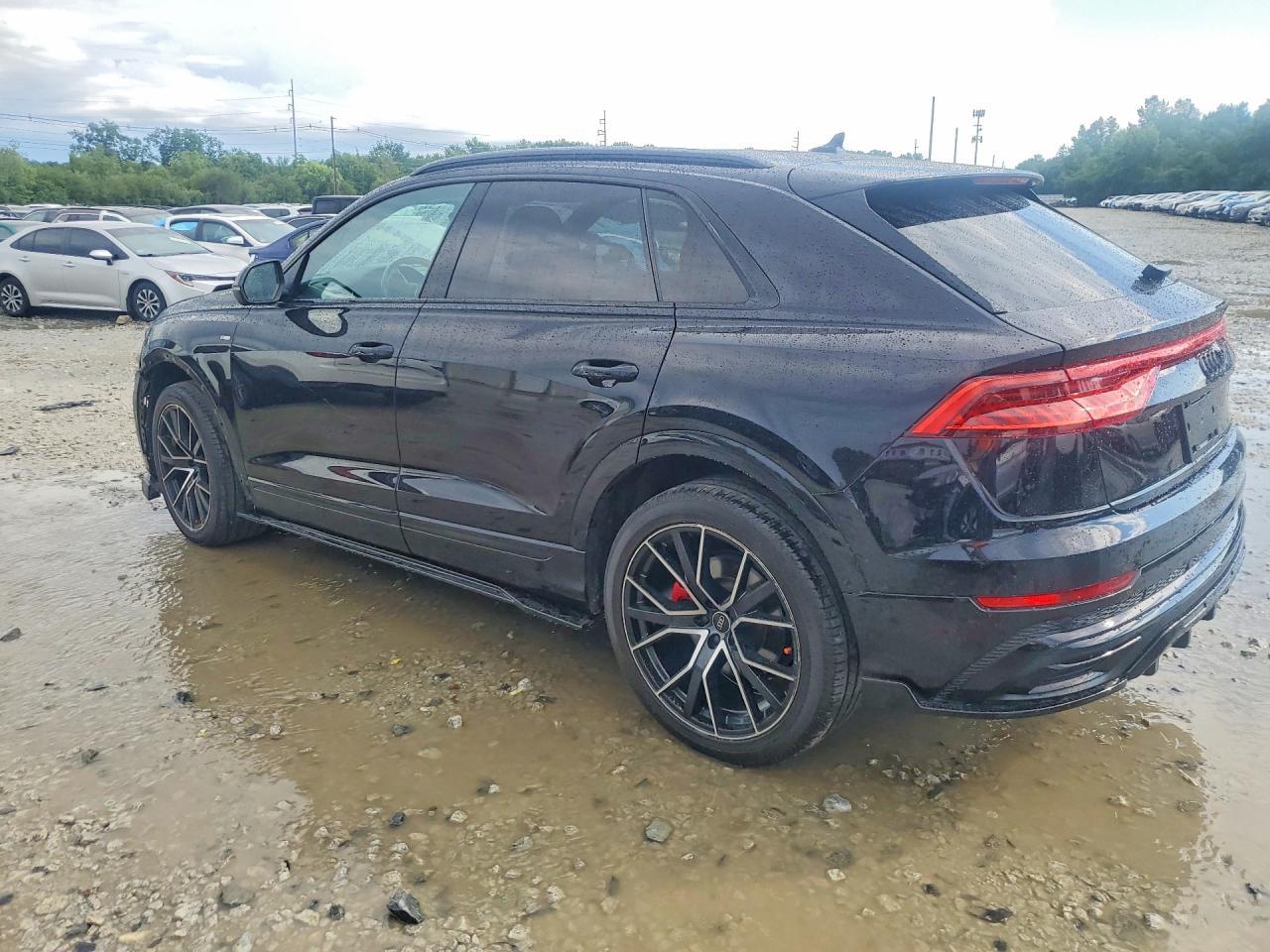 2021 Audi Q8 Premium Plus S-Line - zdjęcie 2