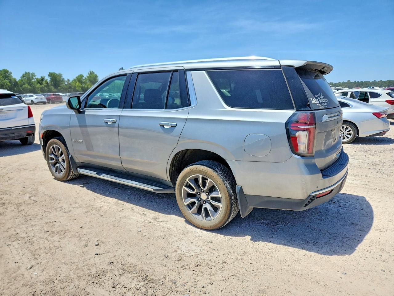 2023 Chevrolet Tahoe C1500 Ls - zdjęcie 2