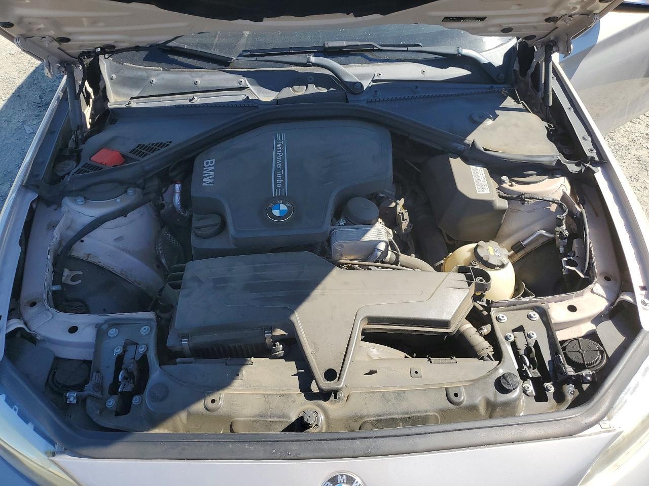 2014 BMW 228 I - zdjęcie 11