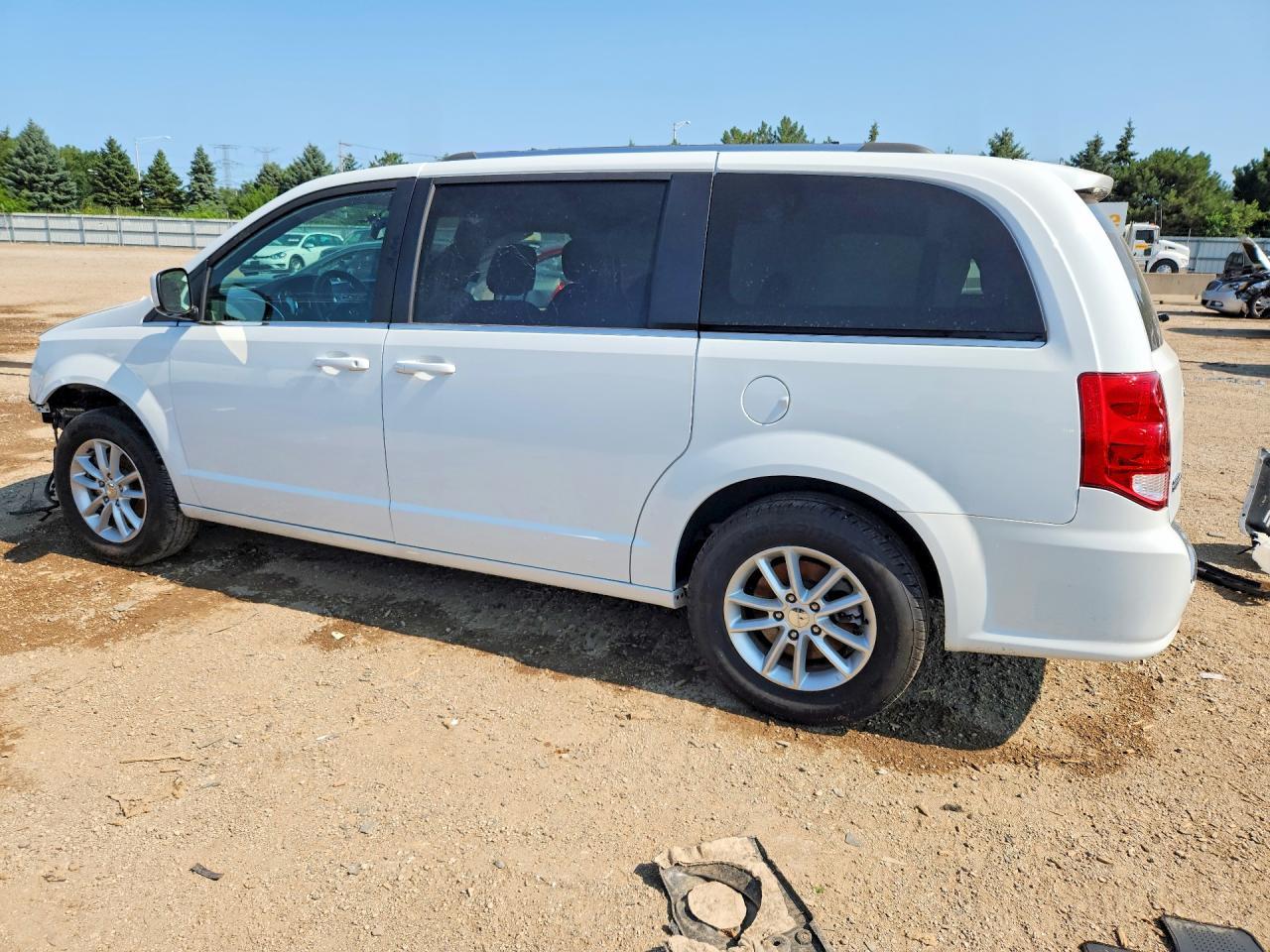 2018 Dodge Grand Caravan Sxt - zdjęcie 2