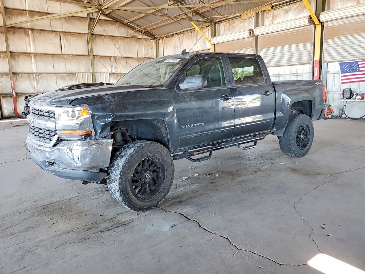 2017 Chevrolet Silverado K1500 Lt - zdjęcie główne