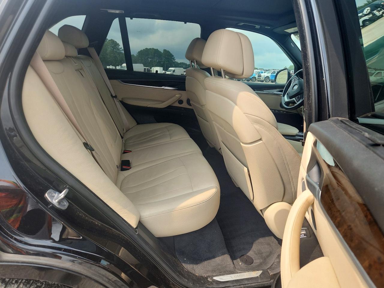 2017 BMW X5 xDrive35I - zdjęcie 11