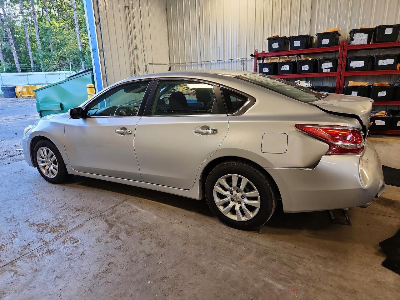 2013 Nissan Altima 2.5 - zdjęcie 2