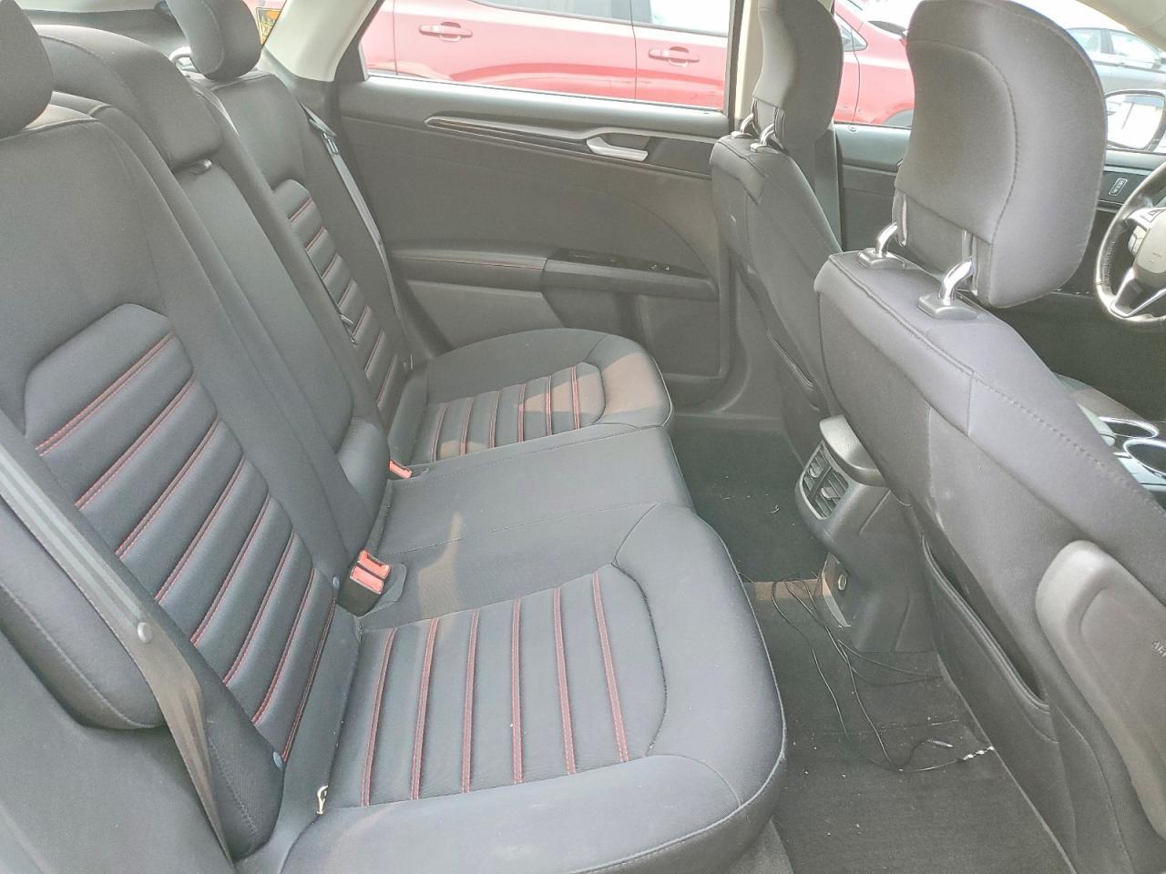 2013 Ford Fusion Se - zdjęcie 10