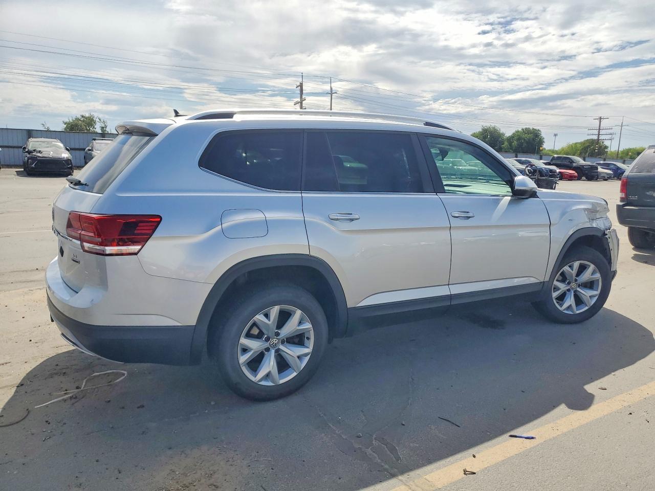 2018 Volkswagen Atlas Se - zdjęcie 3