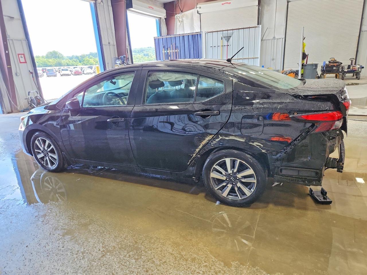 2024 Nissan Versa S - zdjęcie 2