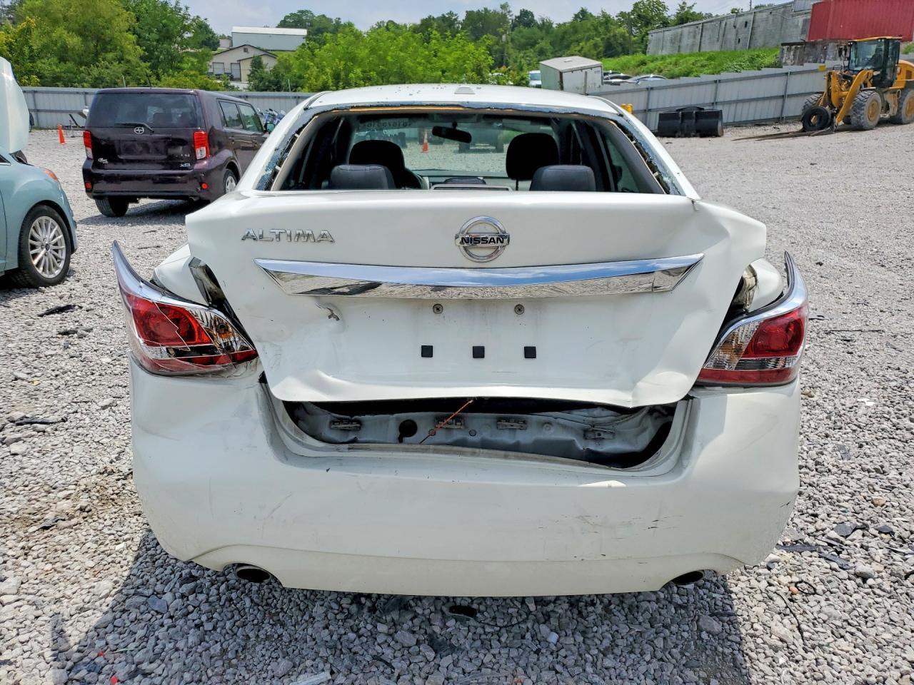 2015 Nissan Altima 2.5 S - zdjęcie 6