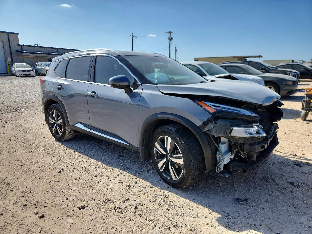 2021 Nissan Rogue Platinum - zdjęcie 4