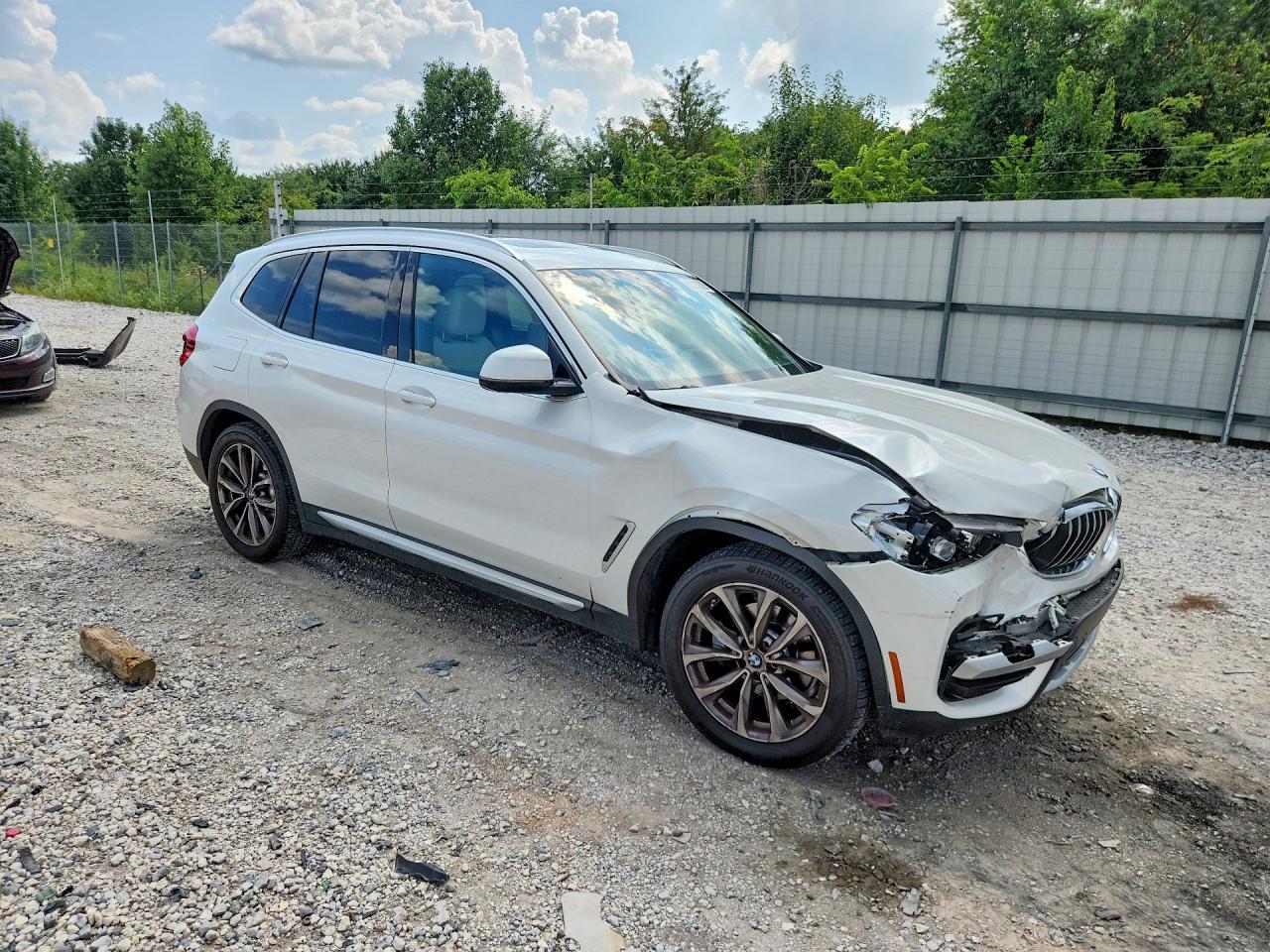 2019 BMW X3 xDrive30I - zdjęcie 4