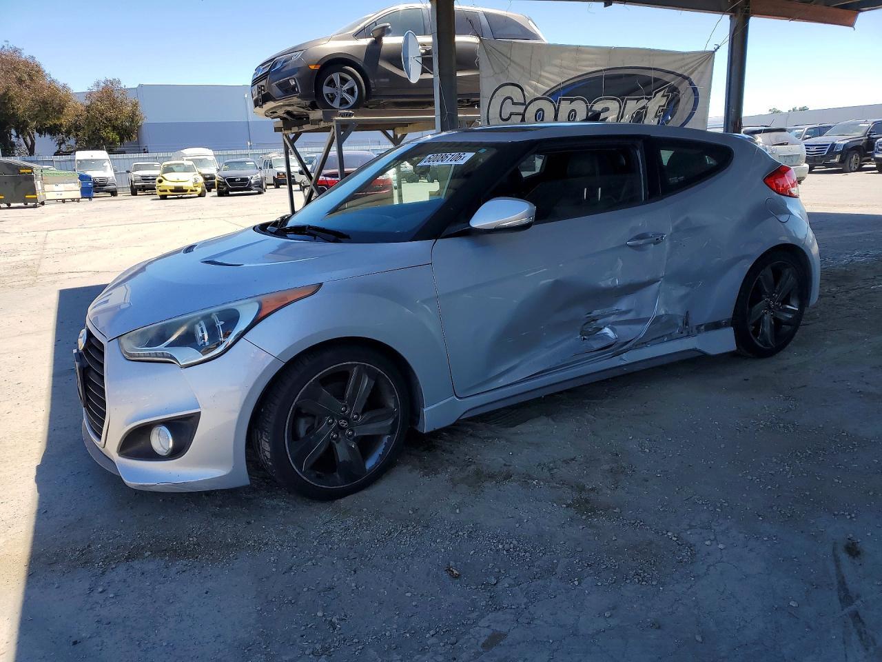 2015 Hyundai Veloster Turbo - zdjęcie główne