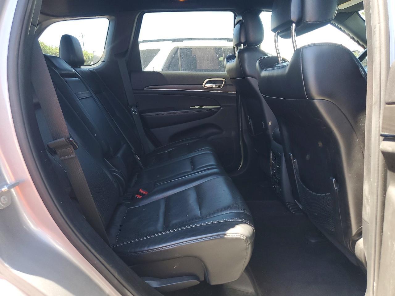 2015 Jeep Grand Cherokee Limited - zdjęcie 11