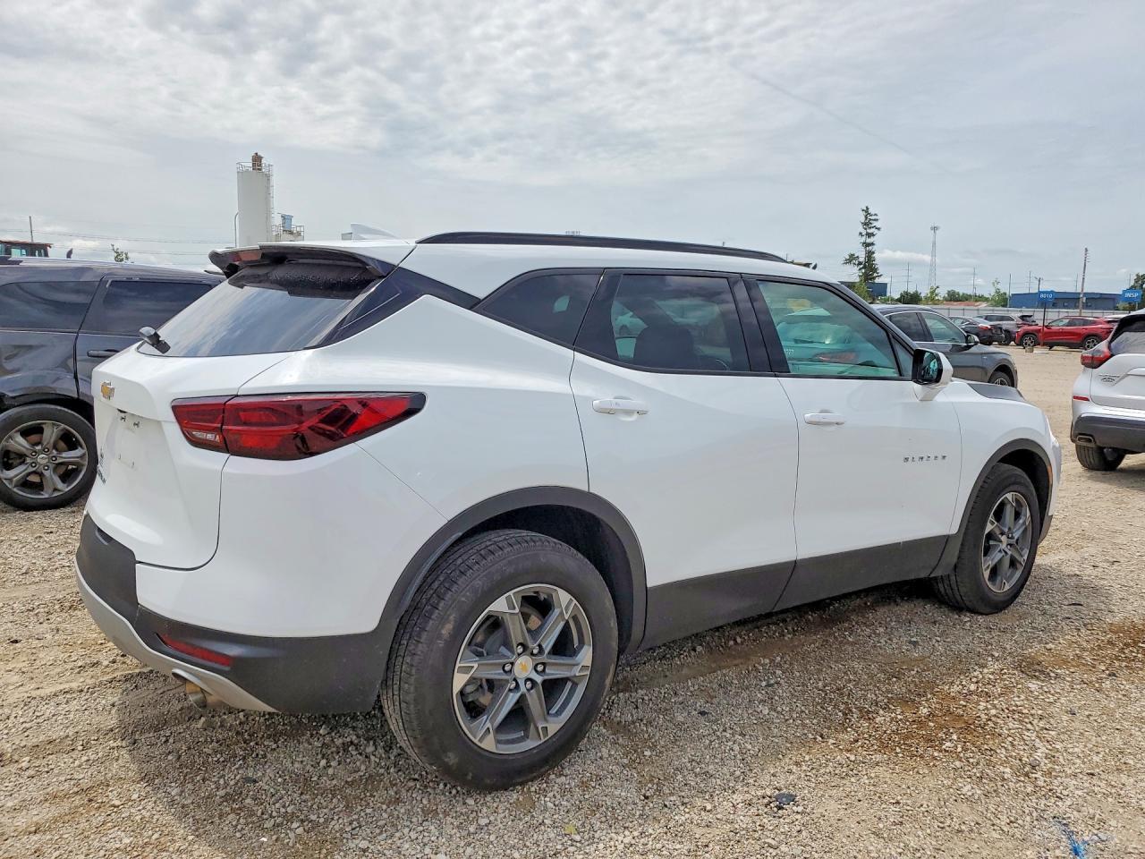 2023 Chevrolet Blazer 2Lt - zdjęcie 3