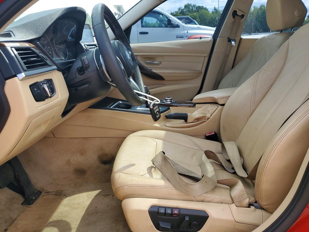 2013 BMW 320 I - zdjęcie 7