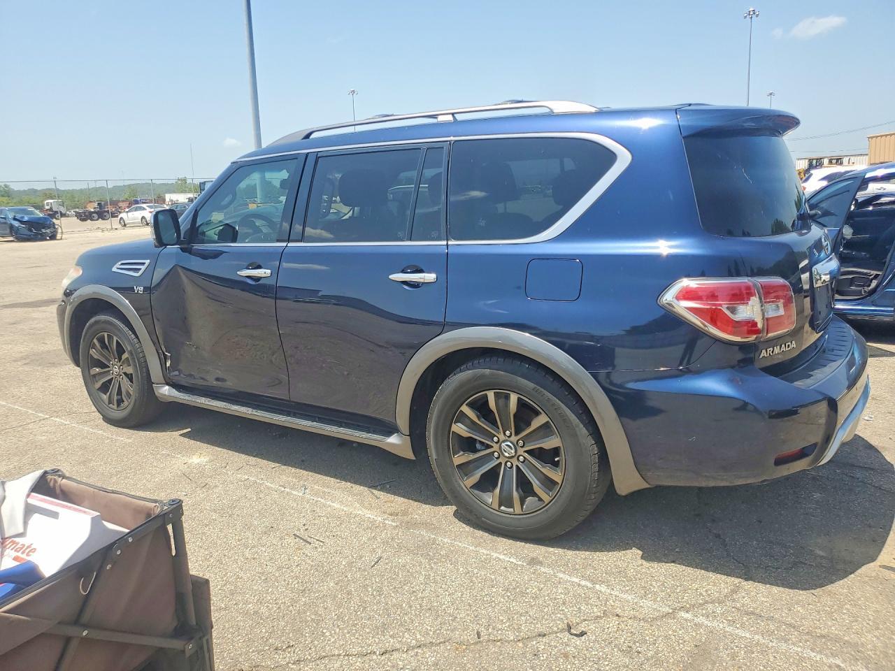 2017 Nissan Armada Platinum - zdjęcie 2