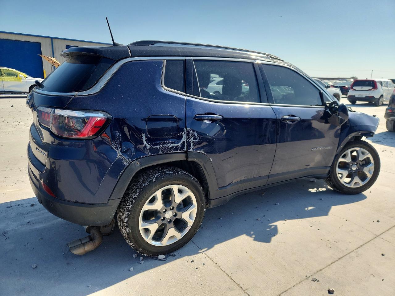 2021 Jeep Compass Limited - zdjęcie 3