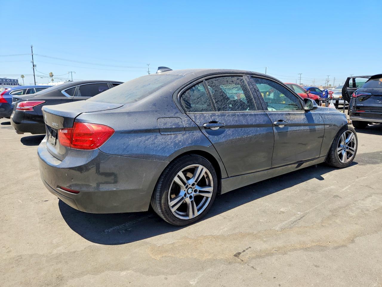 2014 BMW 320 I - zdjęcie 3