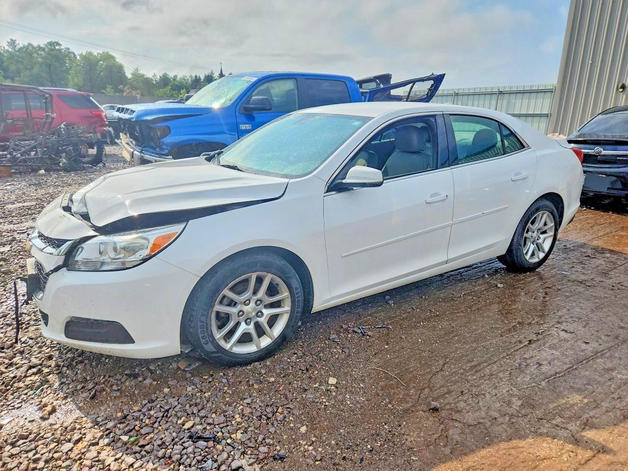2014 Chevrolet Malibu 1Lt - zdjęcie główne