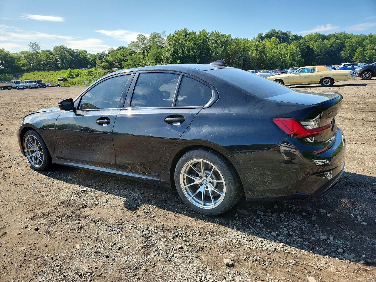 2021 BMW Seria 3 M340i - zdjęcie 2