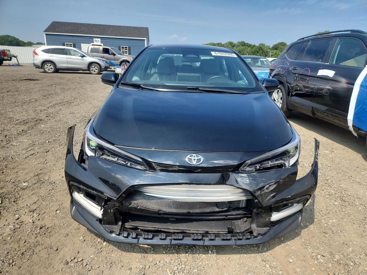 Toyota Corolla - zdjęcie 5