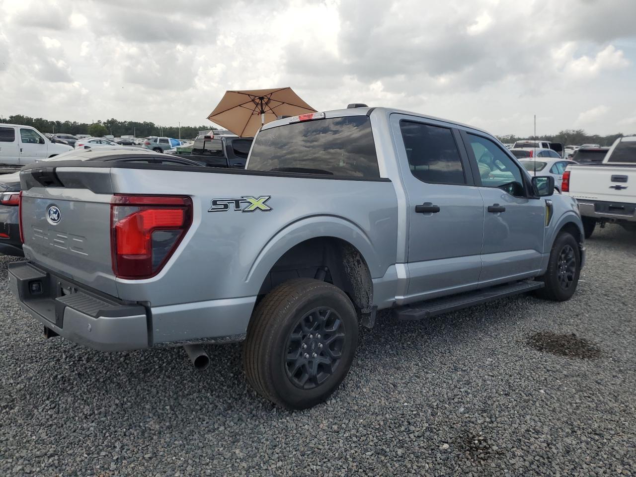 2025 Ford F150 Stx - zdjęcie 3
