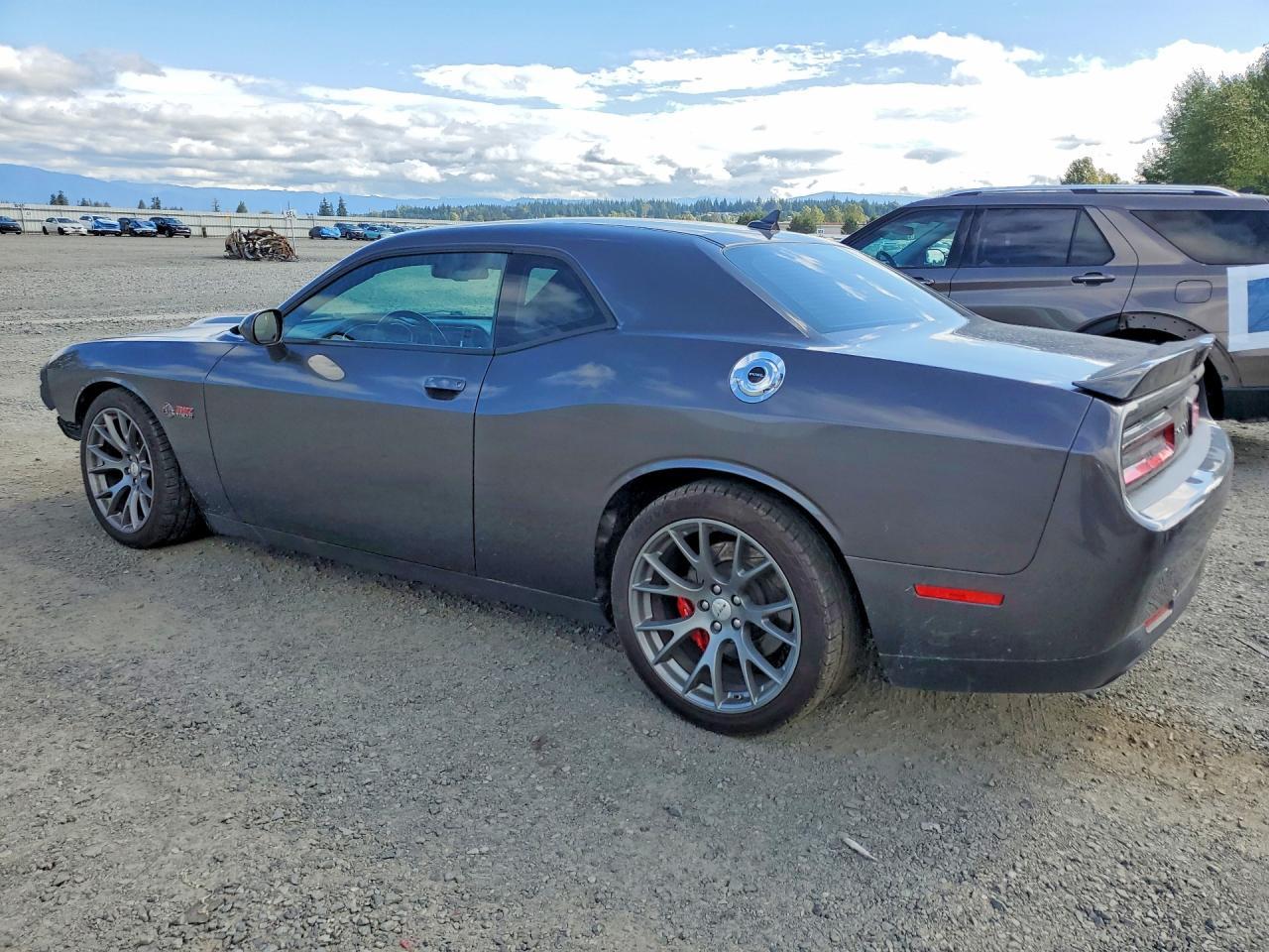 2016 Dodge Challenger Srt 392 - zdjęcie 2