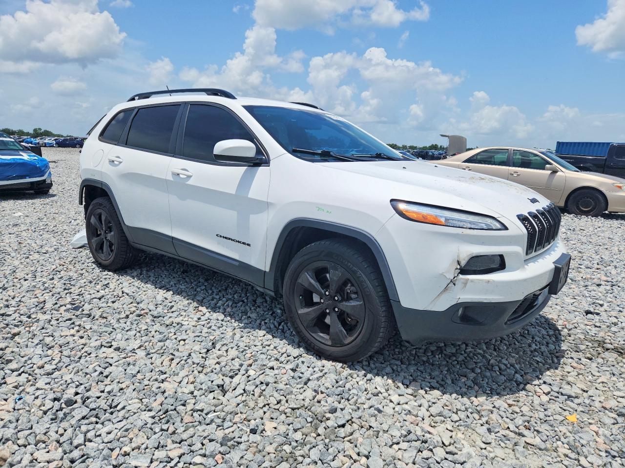 2018 Jeep Cherokee Latitude - zdjęcie 4
