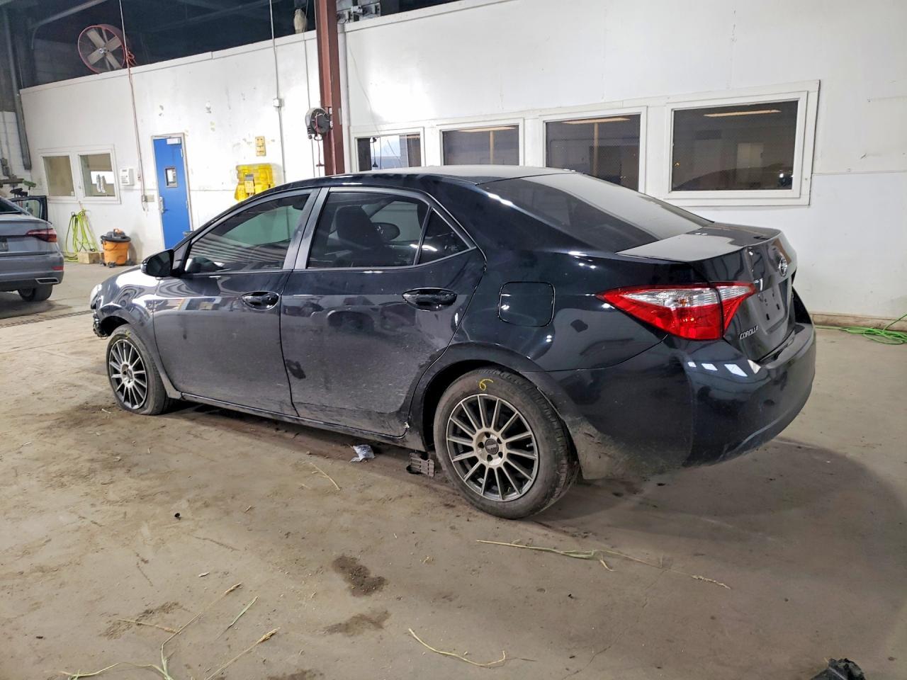 2015 Toyota Corolla Le - zdjęcie 2