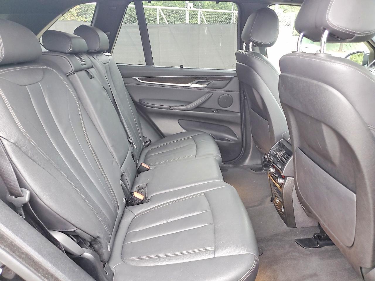 2017 BMW X5 xDrive35I - zdjęcie 10