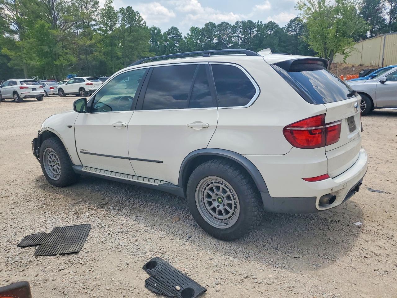 2013 BMW X5 xDrive35D - zdjęcie 2