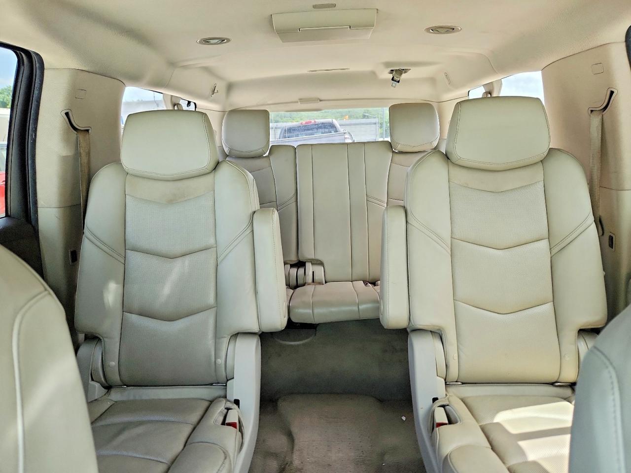 2016 Cadillac Escalade Esv - zdjęcie 10
