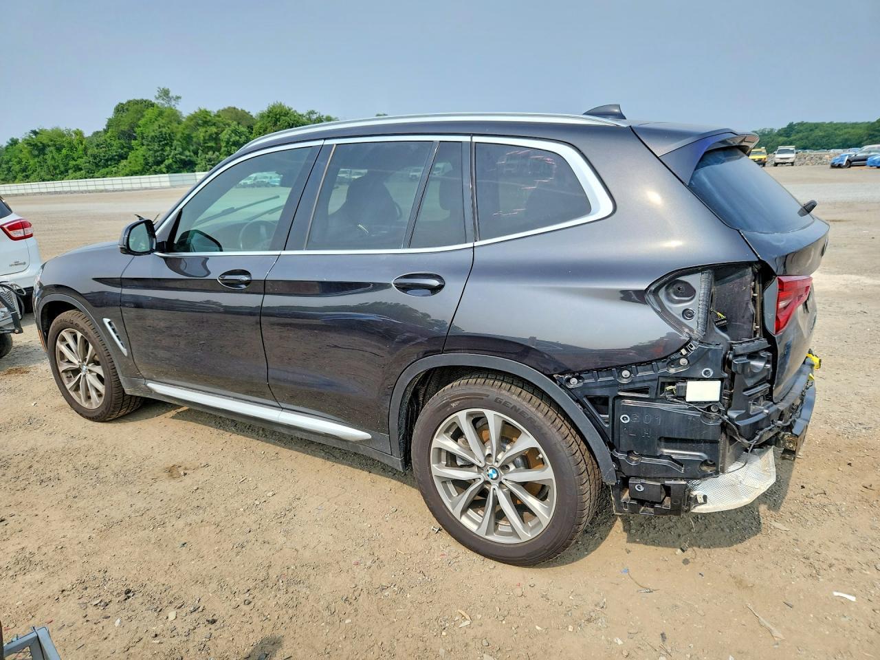 2019 BMW X3 xDrive30I - zdjęcie 2