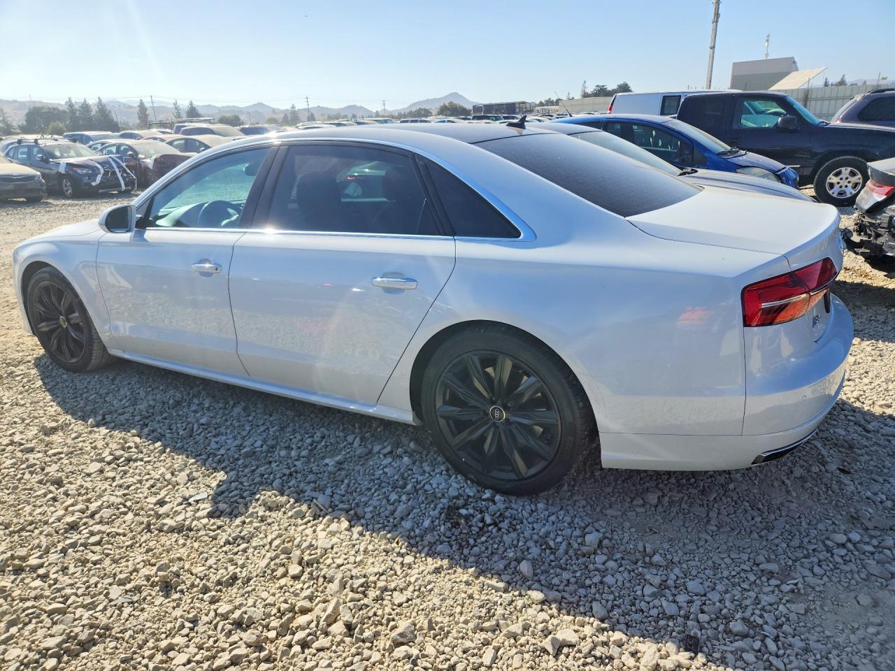 2017 Audi A8 L Quattro - zdjęcie 2