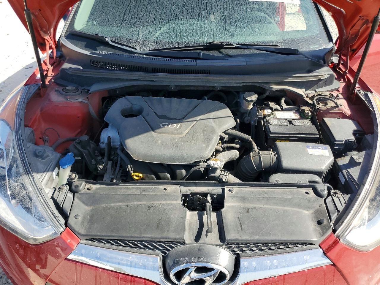 2016 Hyundai Veloster Base - zdjęcie 11