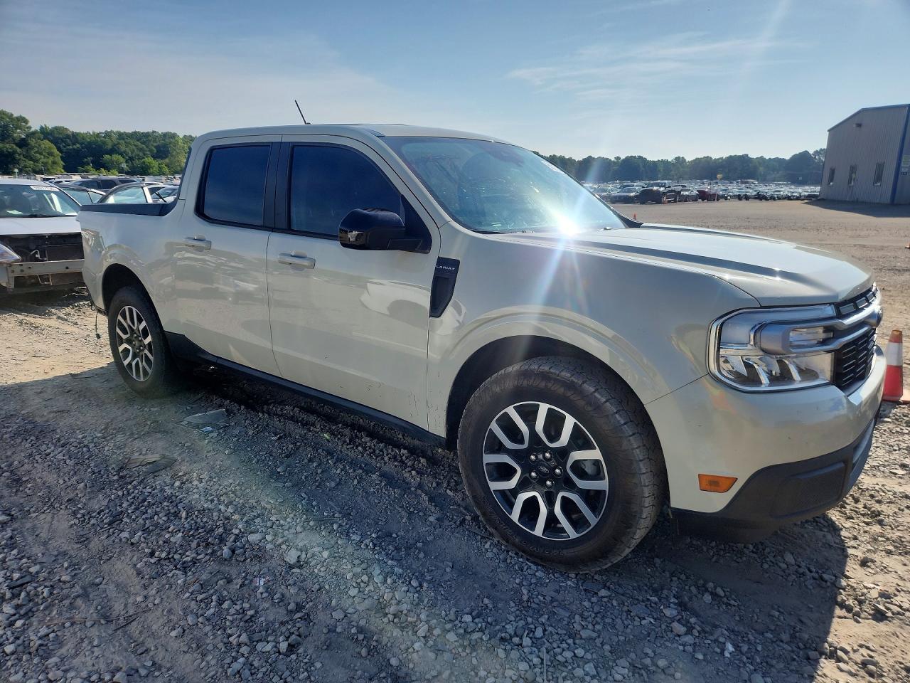 2024 Ford Maverick Lariat - zdjęcie 4