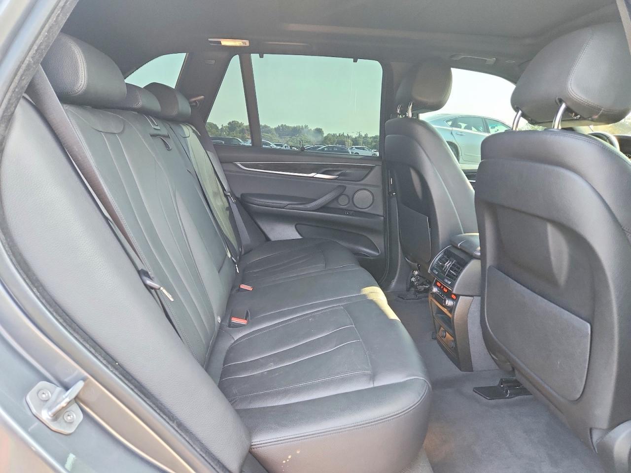 2017 BMW X5 Sdrive35I - zdjęcie 11