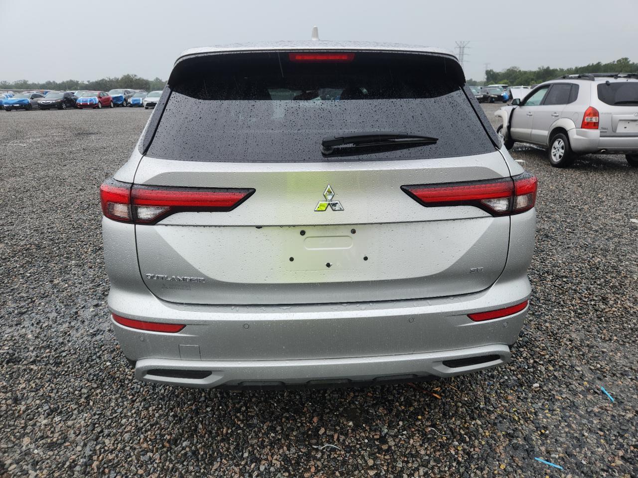 2024 Mitsubishi Outlander Se - zdjęcie 6