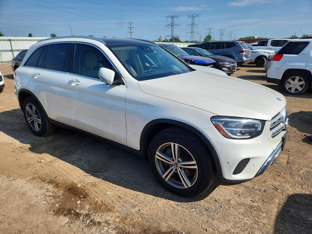 2021 Mercedes-Benz Glc 300 - zdjęcie 4