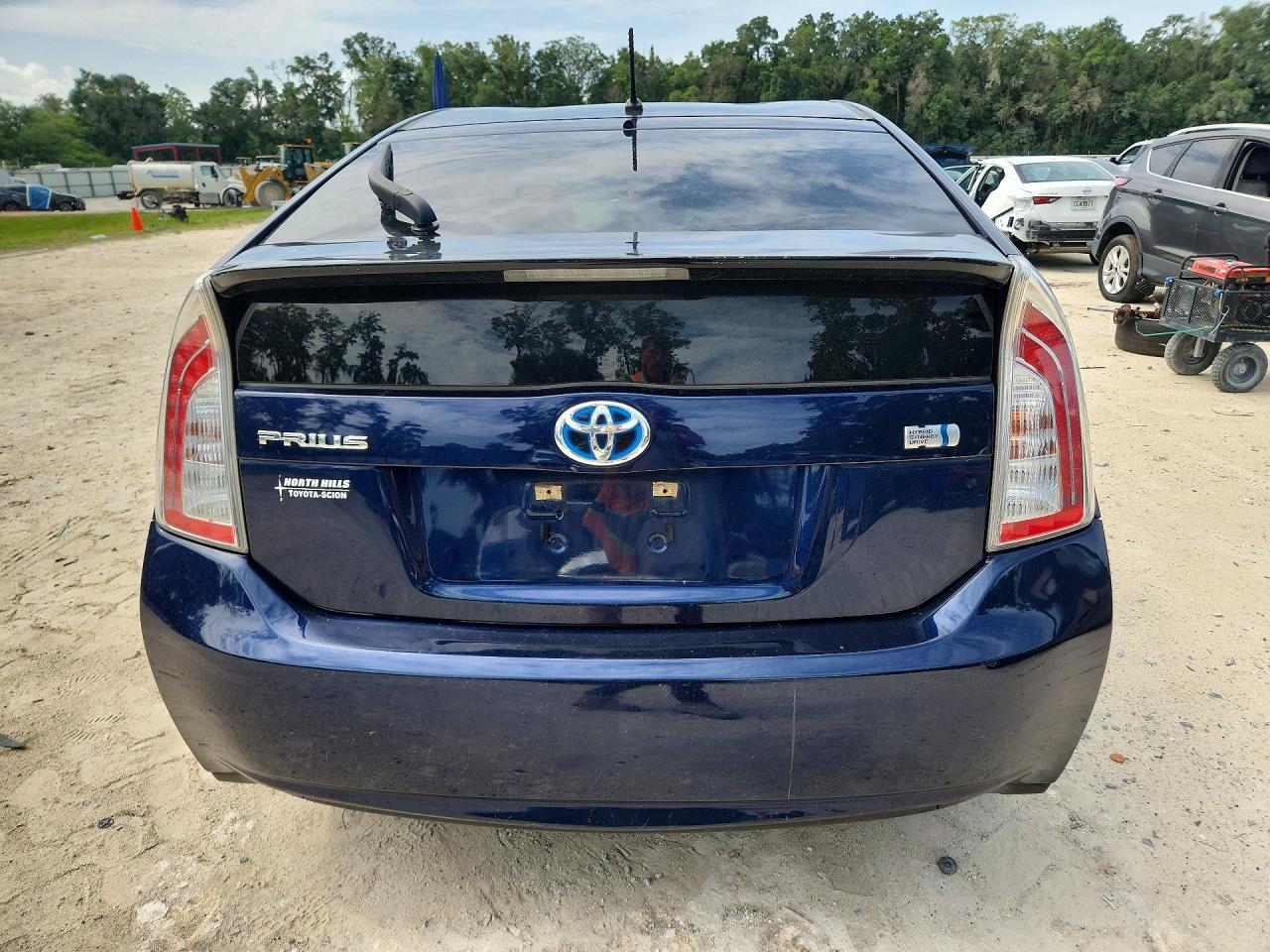 2013 Toyota Prius Two - zdjęcie 6