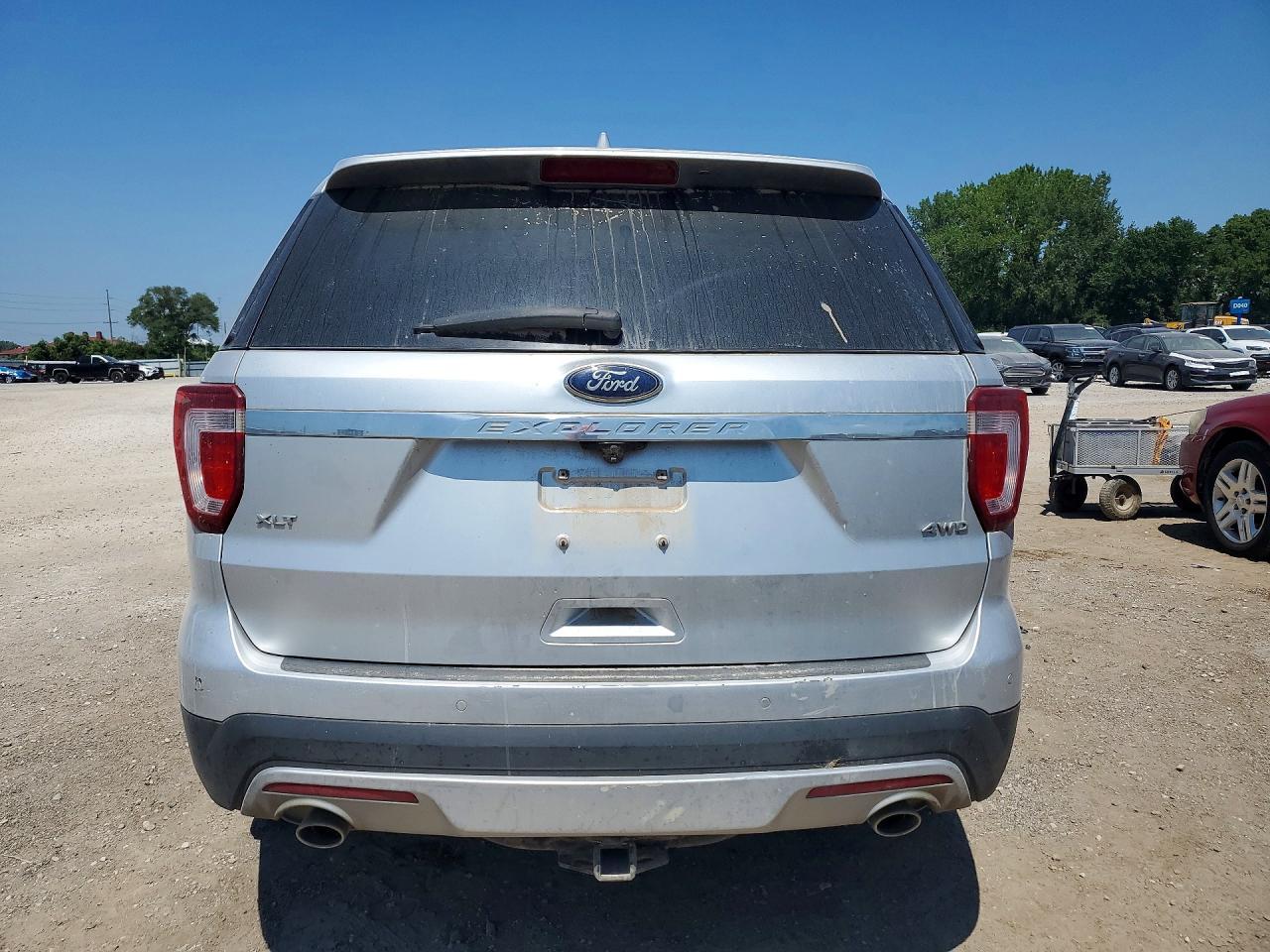 2016 Ford Explorer Xlt - zdjęcie 6