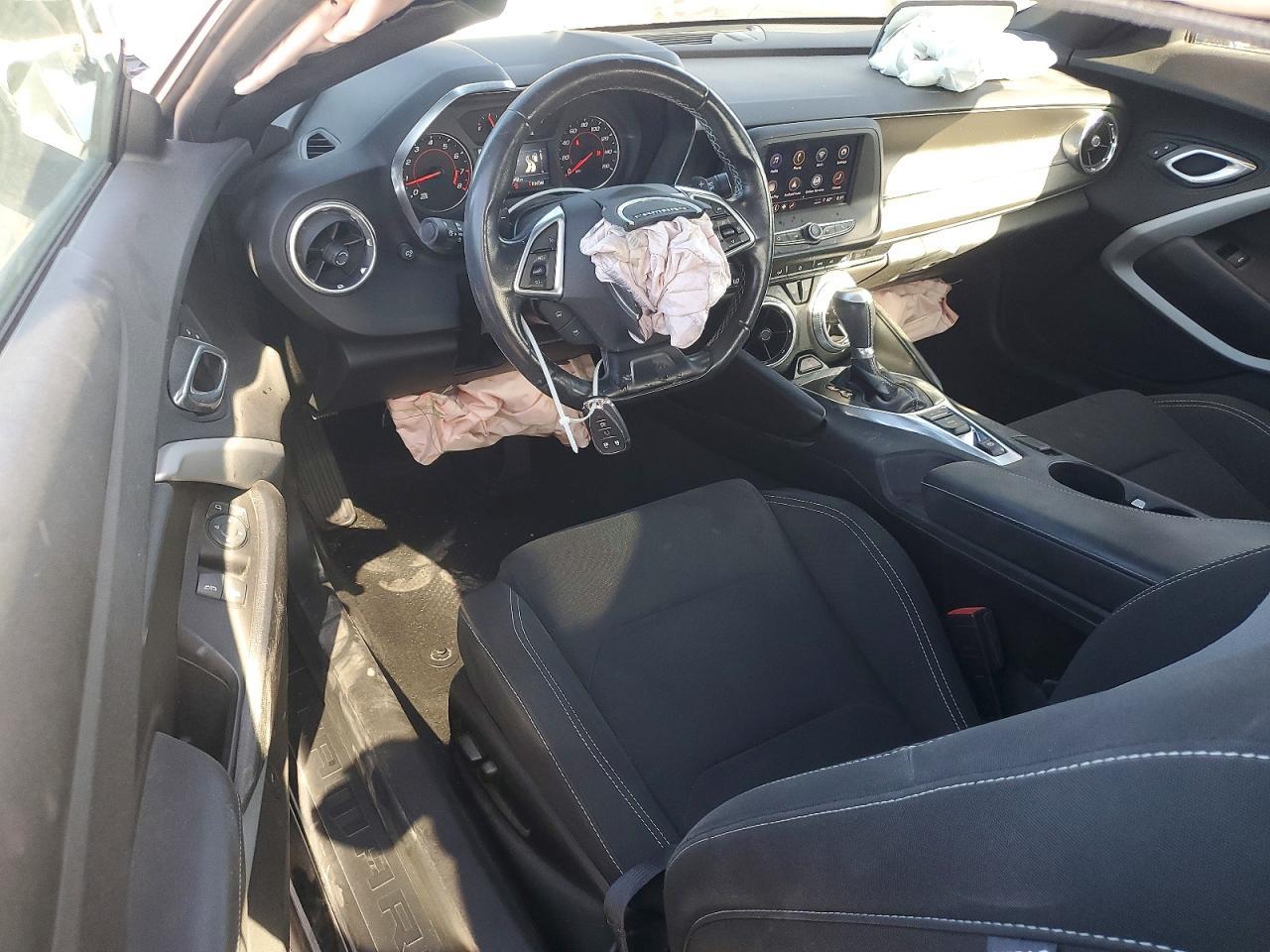2021 Chevrolet Camaro Ls - zdjęcie 8