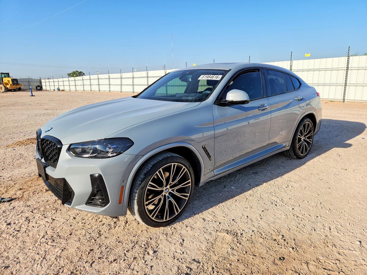 2024 BMW X4 xDrive30I - zdjęcie główne