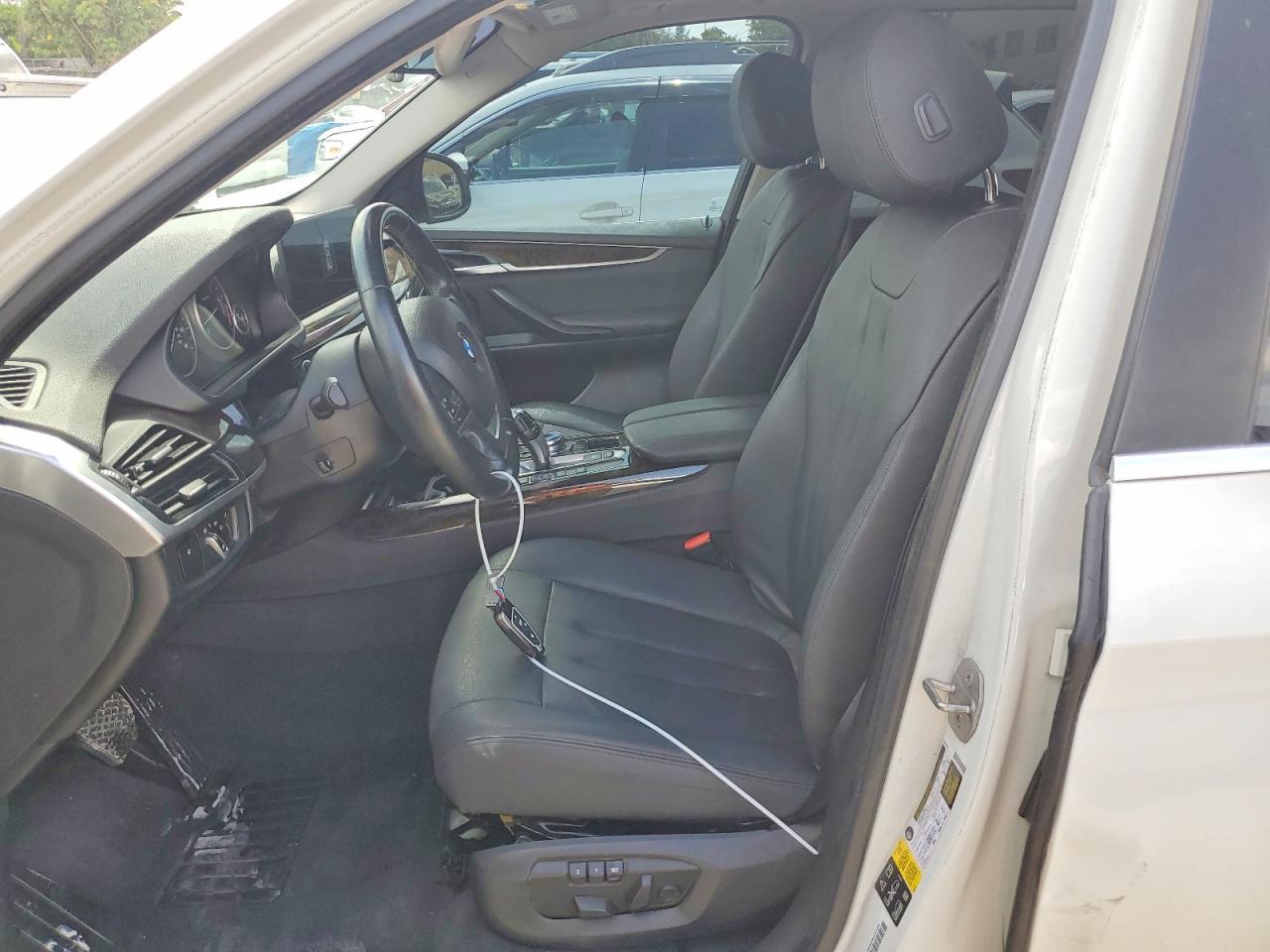 2016 BMW X5 xDrive35I - zdjęcie 7