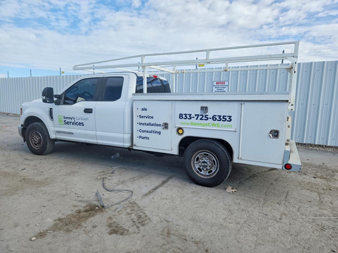 2018 Ford F250 Super Duty - zdjęcie 2
