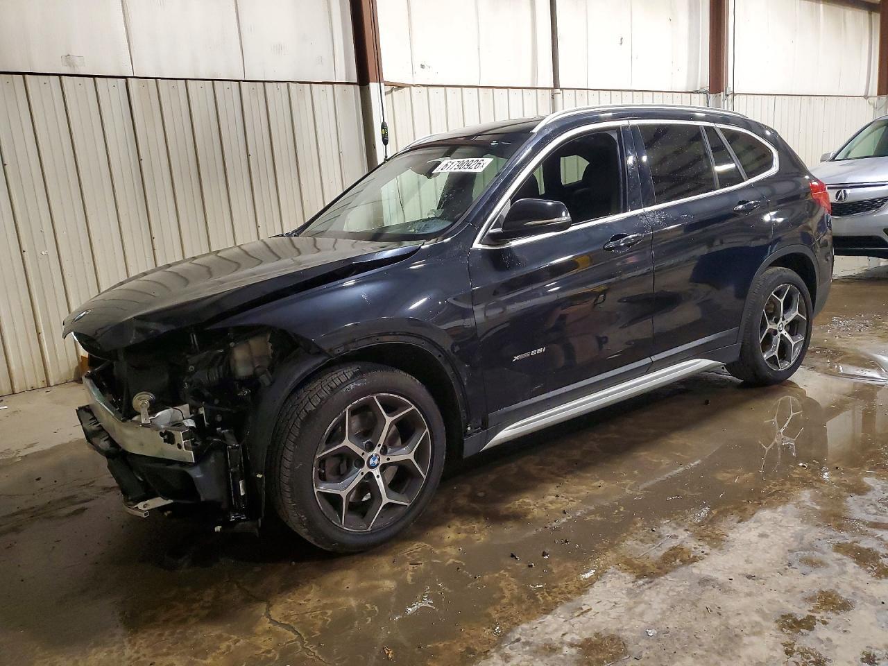 2016 BMW X1 xDrive28I - zdjęcie główne