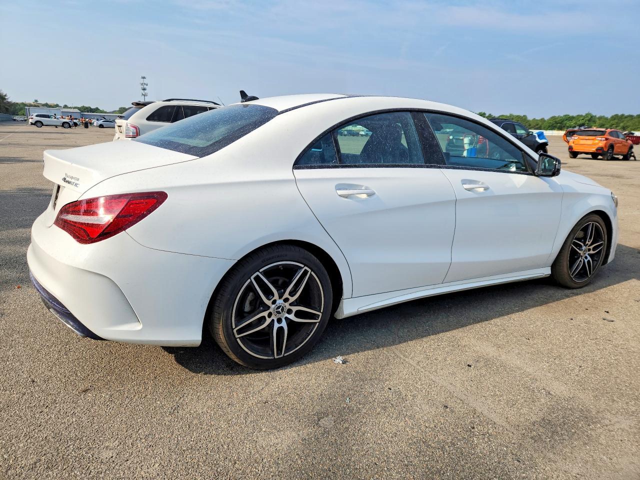 2018 Mercedes-Benz Cla 250 4Matic - zdjęcie 3