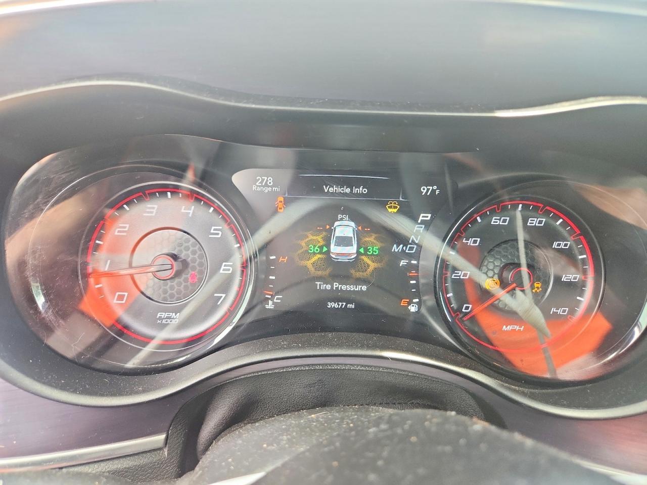 2016 Dodge Charger Sxt - zdjęcie 9