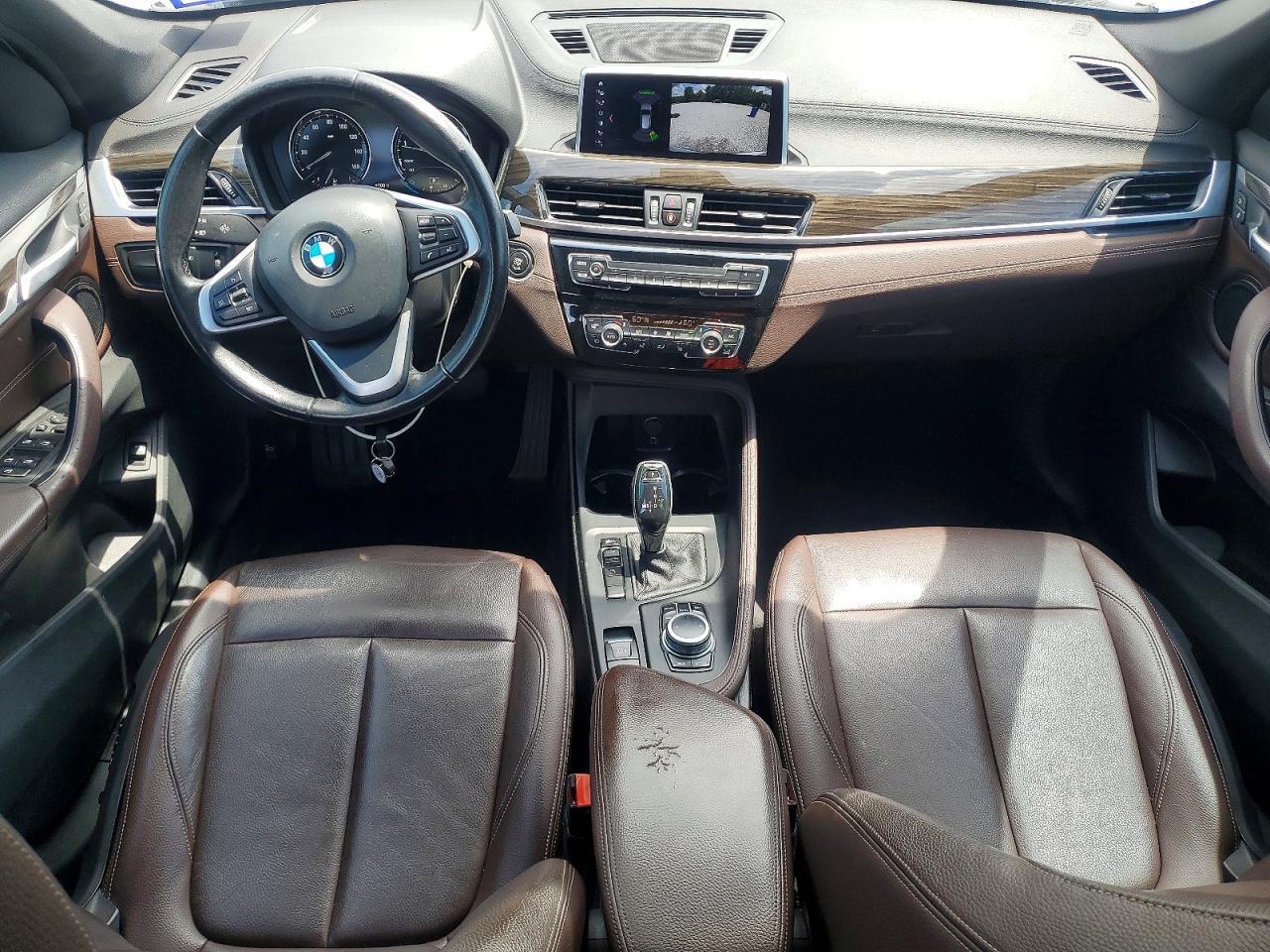 2021 BMW X1 Sdrive28I - zdjęcie 8