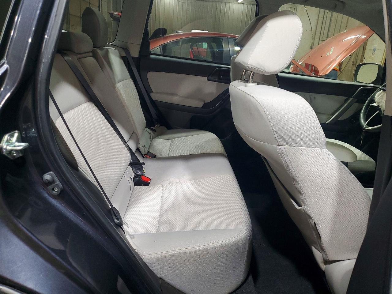 2014 Subaru Forester 2.5I Premium - zdjęcie 11