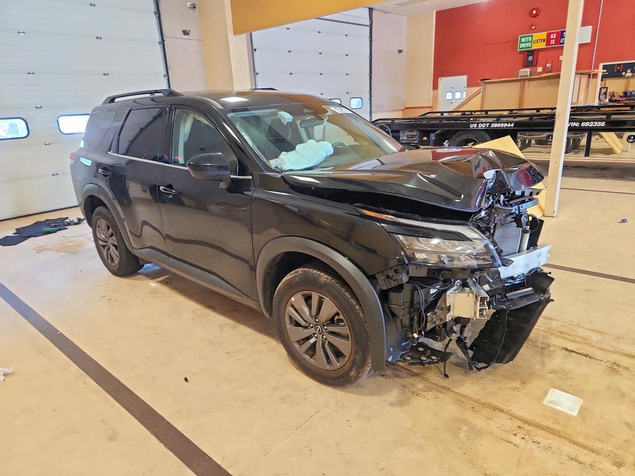 2026 Nissan Pathfinder Sv - zdjęcie 4